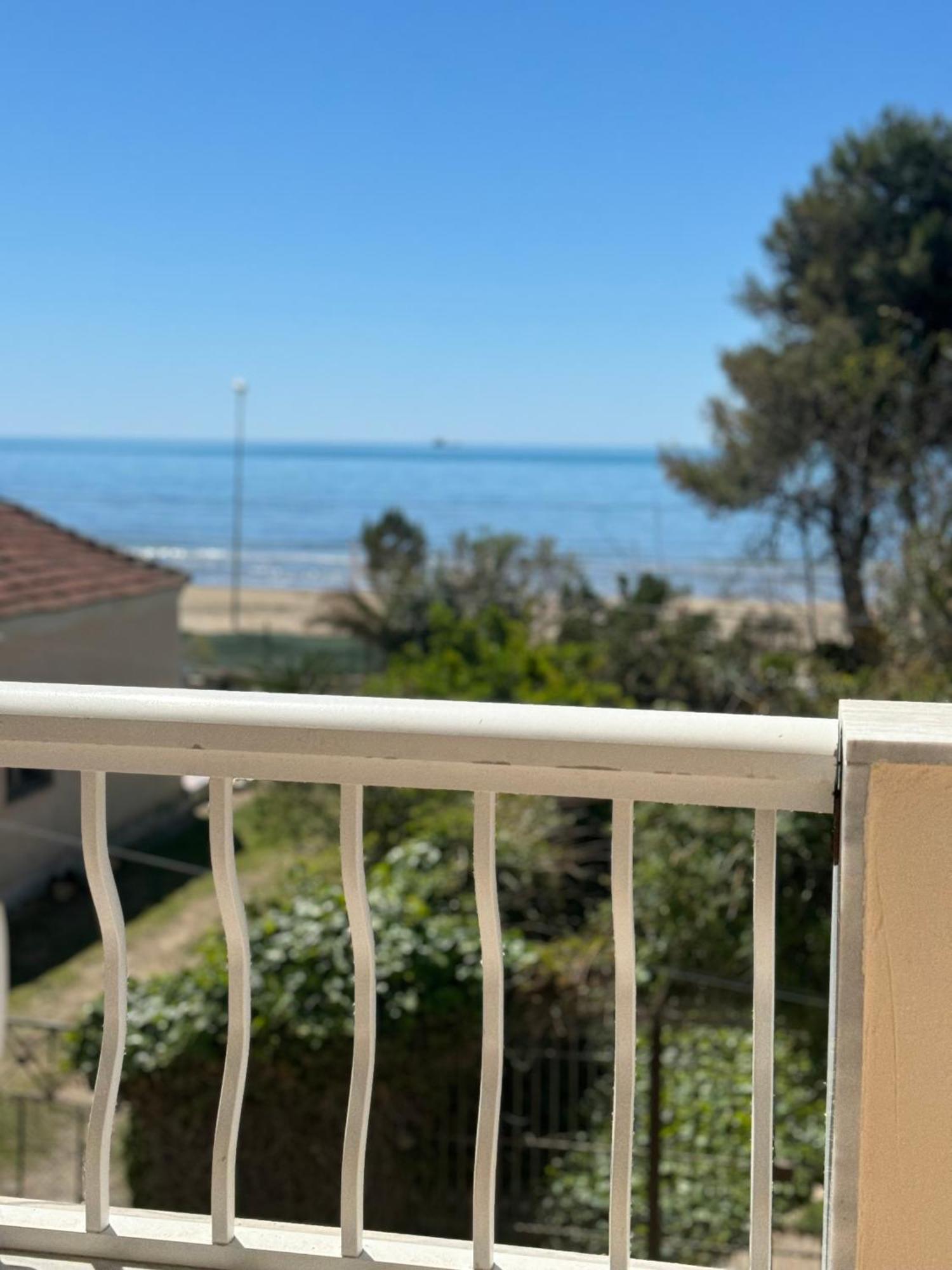 Sea & Gardenview Apartments Δυρράχιο Εξωτερικό φωτογραφία