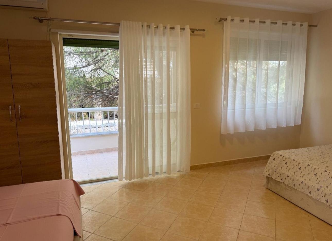 Sea & Gardenview Apartments Δυρράχιο Εξωτερικό φωτογραφία